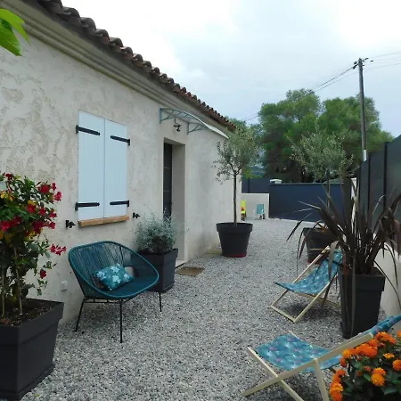 Petite Familiale Dans Quartier Residentiel - Les Muriers Antibes
