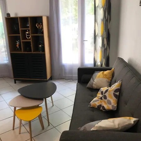 Prázdninový dům Petite Familiale Dans Quartier Residentiel - Les Muriers Antibes